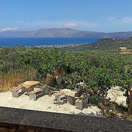 Mulberry Hill - Amazing Panoramic Views - Kissamos Apartamento Exterior foto